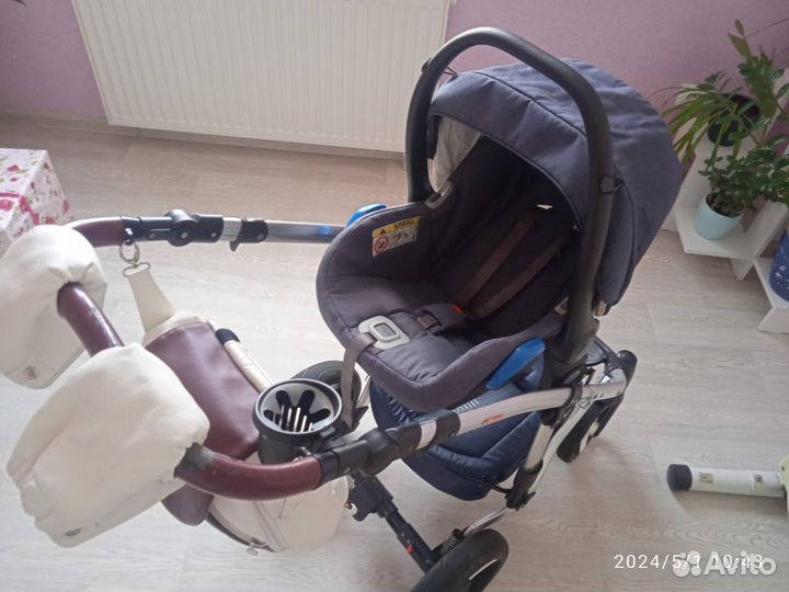 Коляска 3 в 1 Adamex Vicco