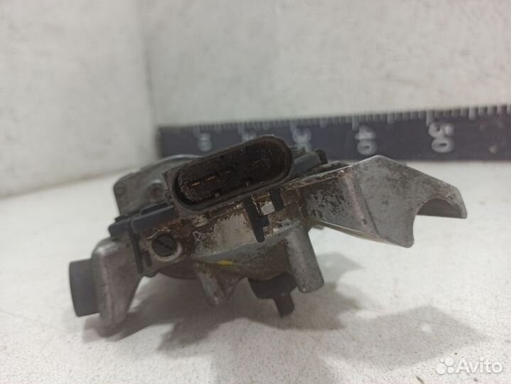 Моторчик стеклоочистителя передний