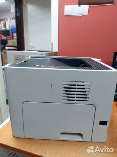 Принтер HP LJ 1320