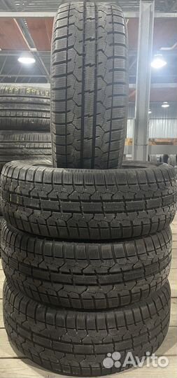 Toyo Observe Garit GIZ 185/65 R15 88T