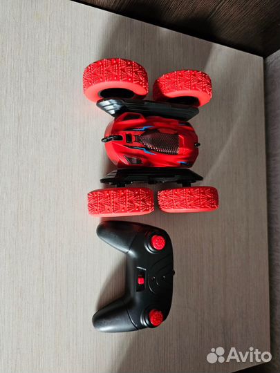 Машинка перевертыш на радиоуправлении