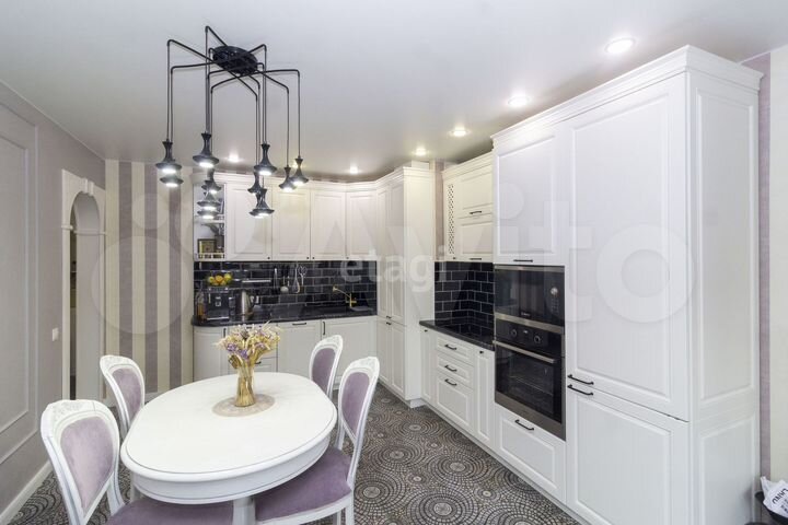 3-к. квартира, 85,5 м², 13/14 эт.