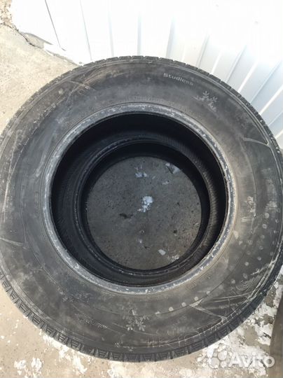 Kumho I'Zen KW31 265/65 R17