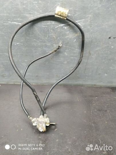 Клемма аккумулятора минус.провод акб Лада Приора