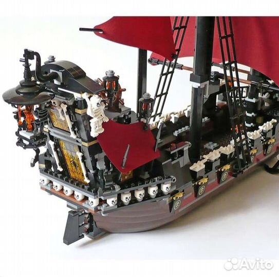Аналог Lego Pirates Queen Anne’s Revenge