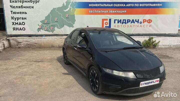 Стекло двери передней правой Honda Civic (5D) 7330