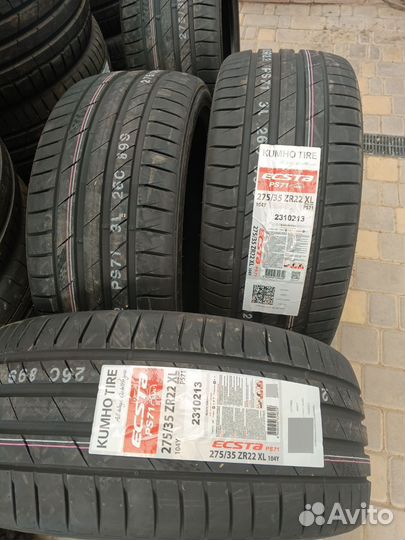 Kumho Ecsta PS71 SUV 275/35 R22 и 315/30 R22 107Y