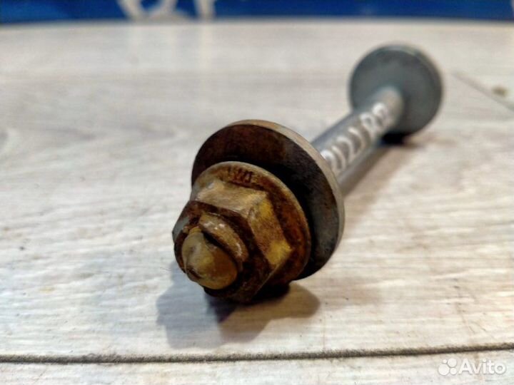 Эксцентрик задний Mercedes-Benz 212.054 E 300 212