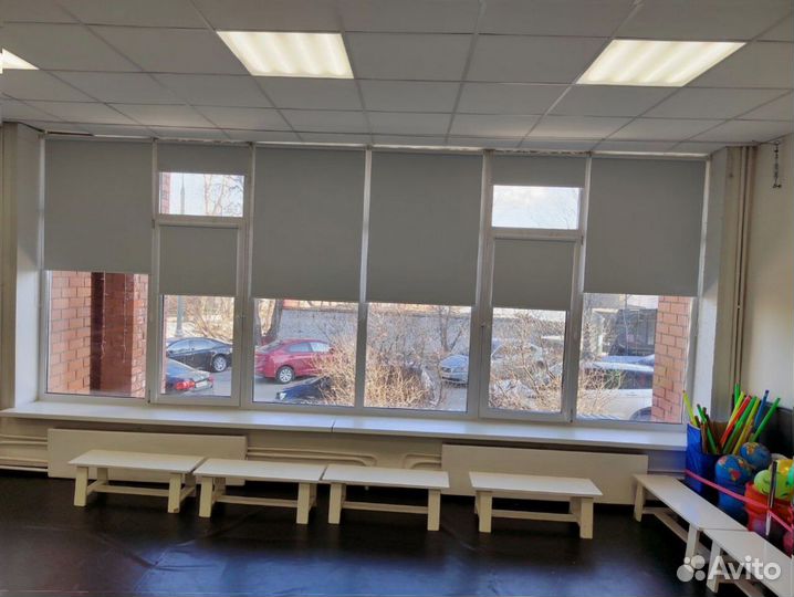 Рулонные шторы на окна в мансарду