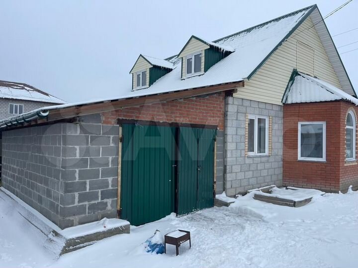 Дом 137 м² на участке 6 сот.