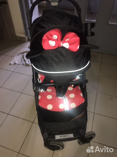 Прогулочная коляска