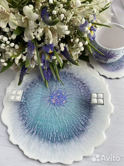 Поднос блюдо из эпоксидной смолы