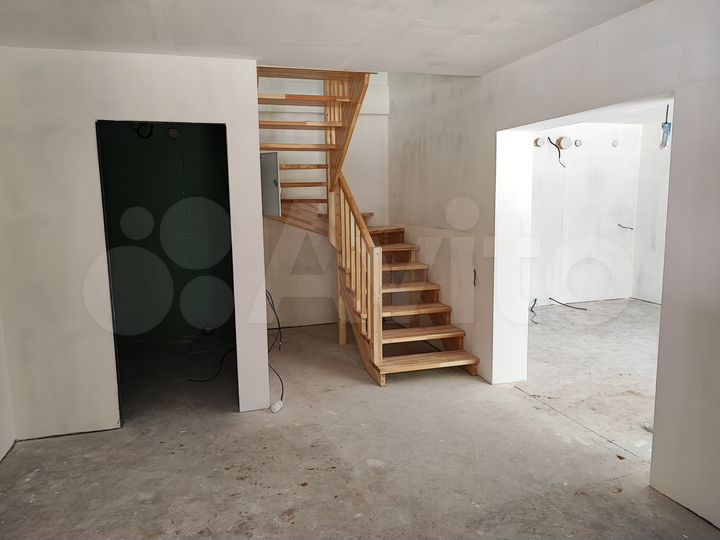 Таунхаус 95 м² на участке 1 сот.