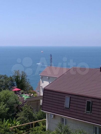 Коттедж 400 м² на участке 6 сот.