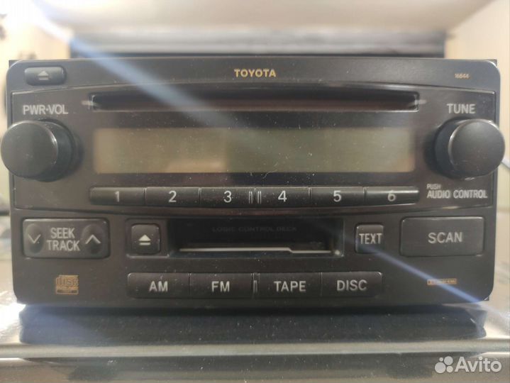 Штатная магнитола на toyota rav 4