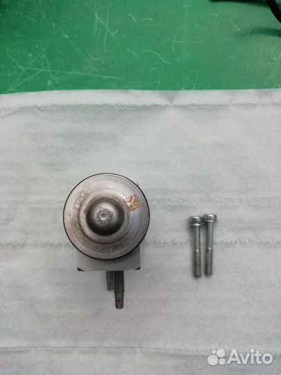 Клапан кондиционера Mercedes W204 W212 W218