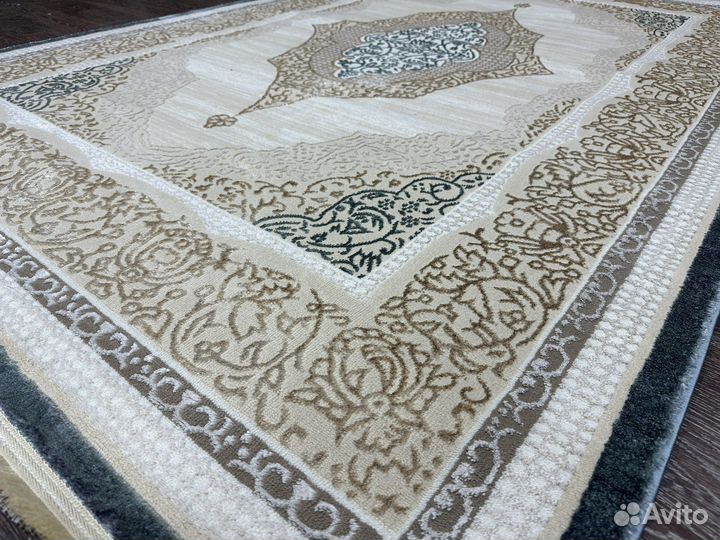 Ковер 1.6х2.3 новый