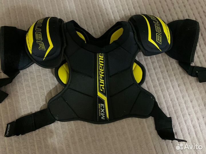 Нагрудник хоккейный