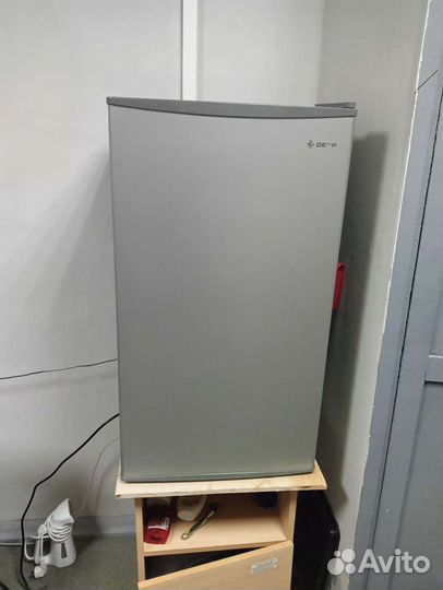 Холодильник Dexp