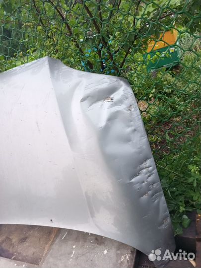 Капот б/у от Нивы Шевроле