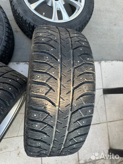 Зимние колеса Bridgestone R17 Skoda