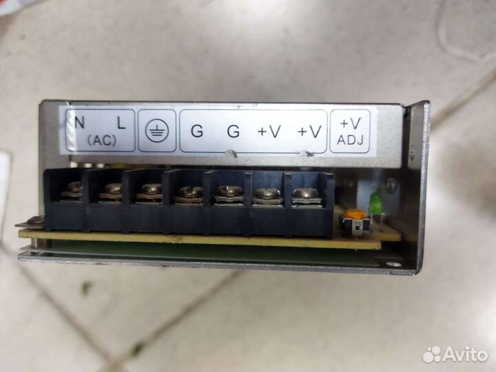 Блок питания Mean Well powerld