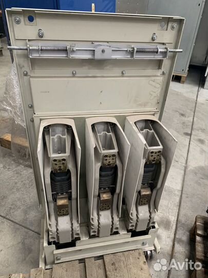 Выдвижной элемент