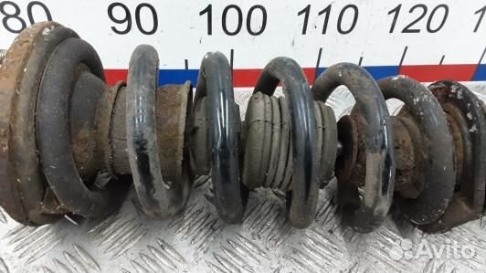 Стойка передняя правая mitsubishi pajero 3 (ZML04N