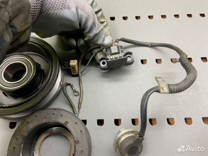 Шкив компрессора кондиционера Mercedes-Benz