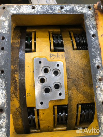 Кпп Komatsu D355C