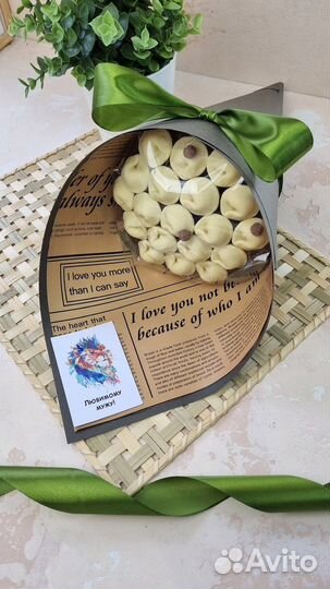 Шоколадные пельмени, мужские съедобные букеты