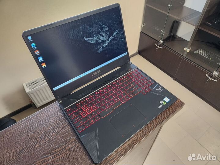 Asus TUF Gaming FX504GE (I7 8750h/ GTX1050TI)