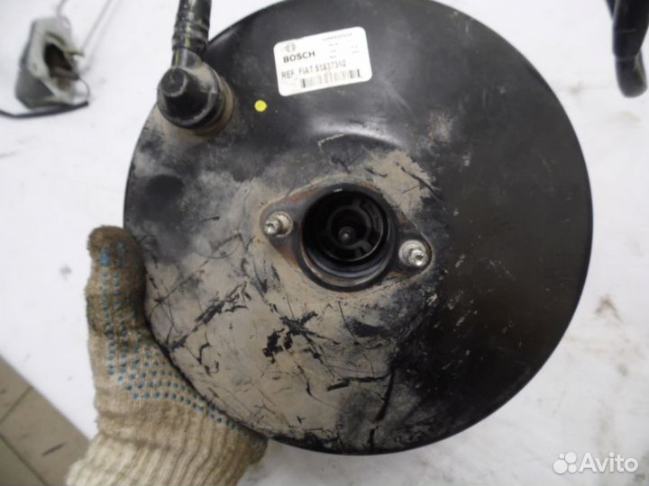 Усилитель тормозов вакуумный Fiat Albea 2002-2012