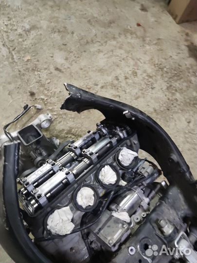 Запчасти на мотоцикл Кавасаки 10R 2011-2015