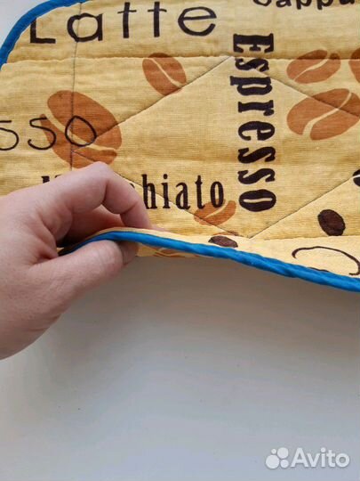 Оригинальная подставка-прихватка