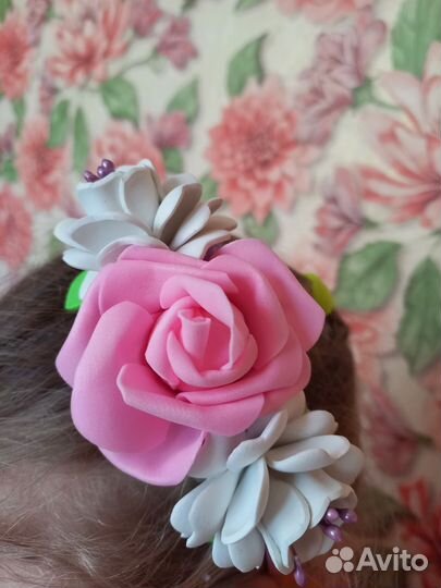 Ободок с цветами