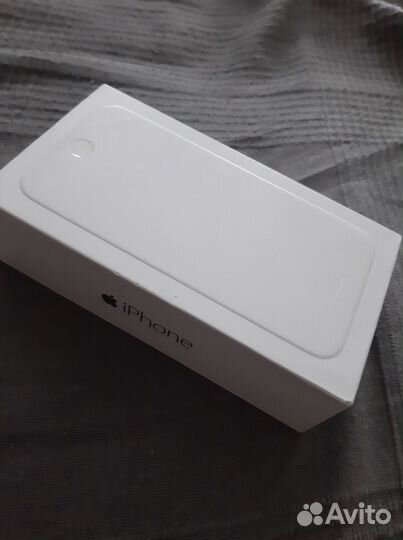 Коробка от iPhone 6