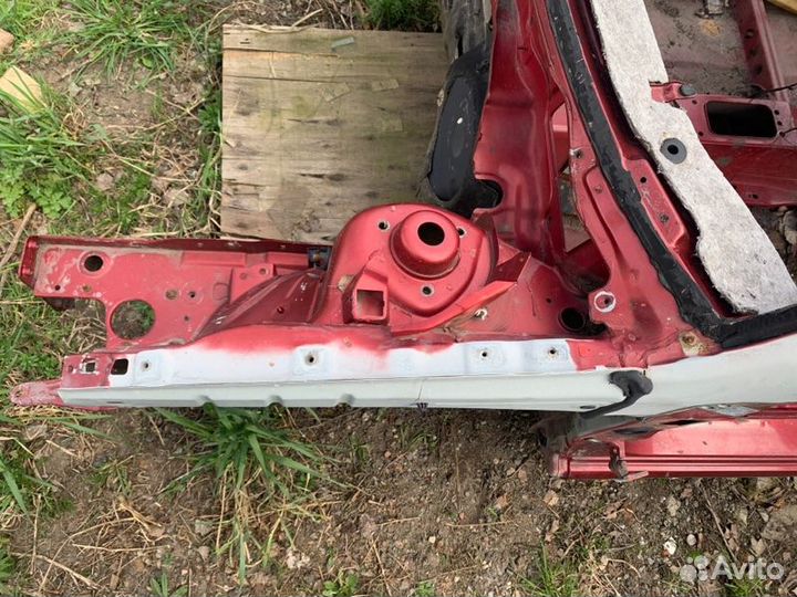 Лонжерон кузова передний левый Skoda Fabia хетчбек