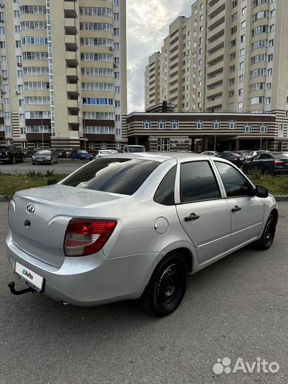 LADA Granta 1.6 МТ, 2013, 157 809 км
