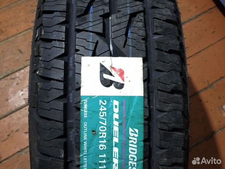 Bridgestone Dueler A/T 001 245/70 R16 111S