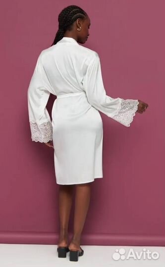 Женский халат белый