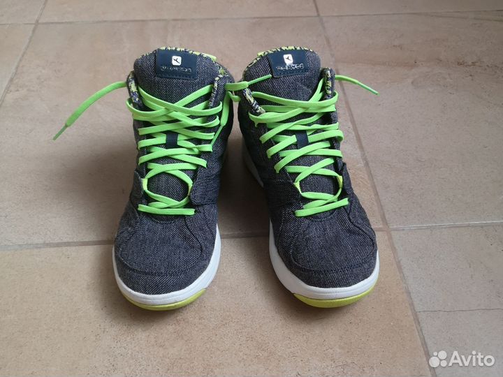 Кроссовки высокие decathlon