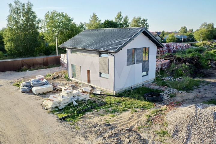 Дом 185 м² на участке 10 сот.