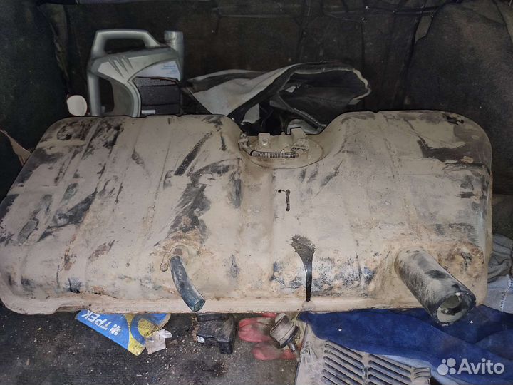 Бензобак ваз2111