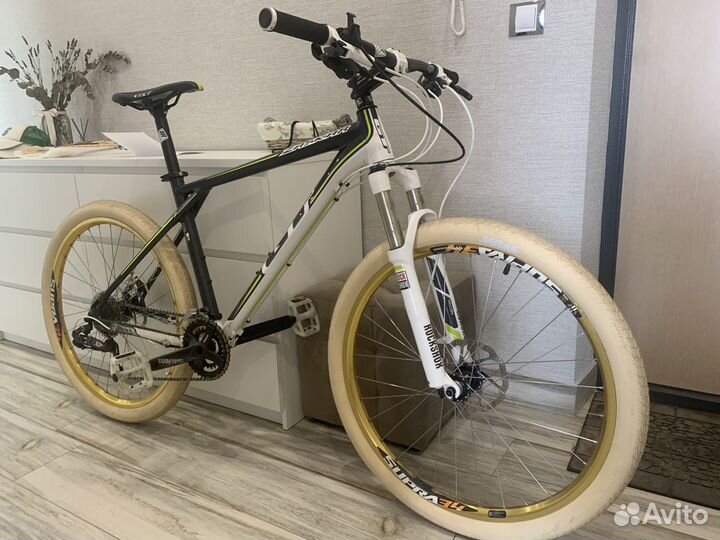 Велосипед GT Zascar Comp