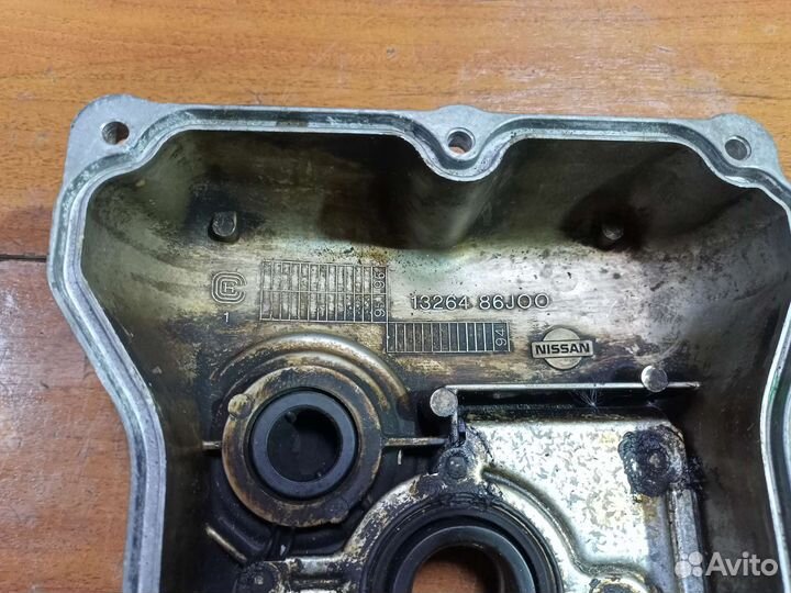 Крышка головки блока цилиндров Nissan Primera 1998
