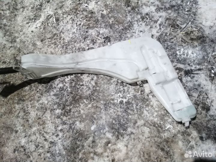 Бачок стеклоомывателя BMW X4 F26