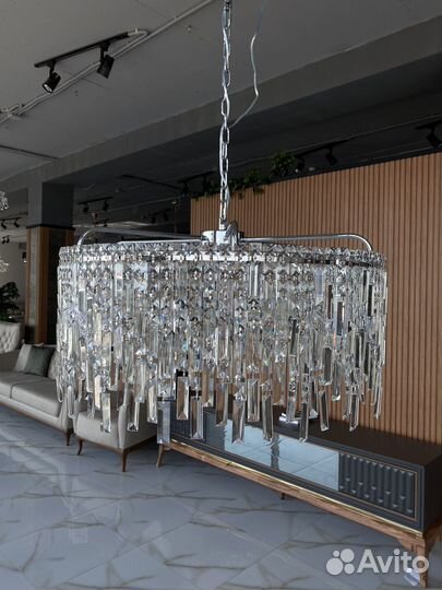 Люстра в гостиную