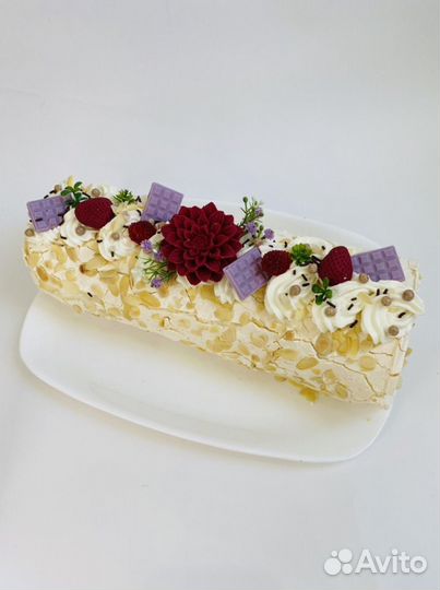 Меренговый рулет