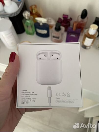 Airpods наушник правый в кейсе